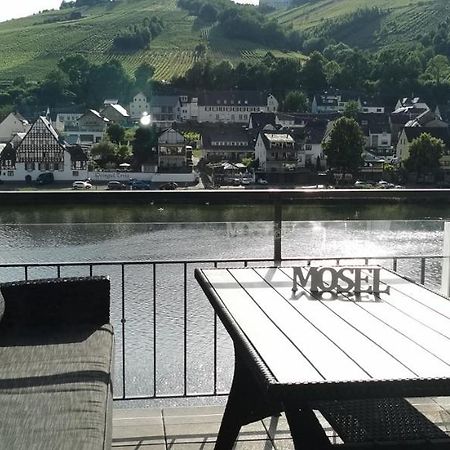 Ferienwohnung Moselterrasse Zell Exterior foto